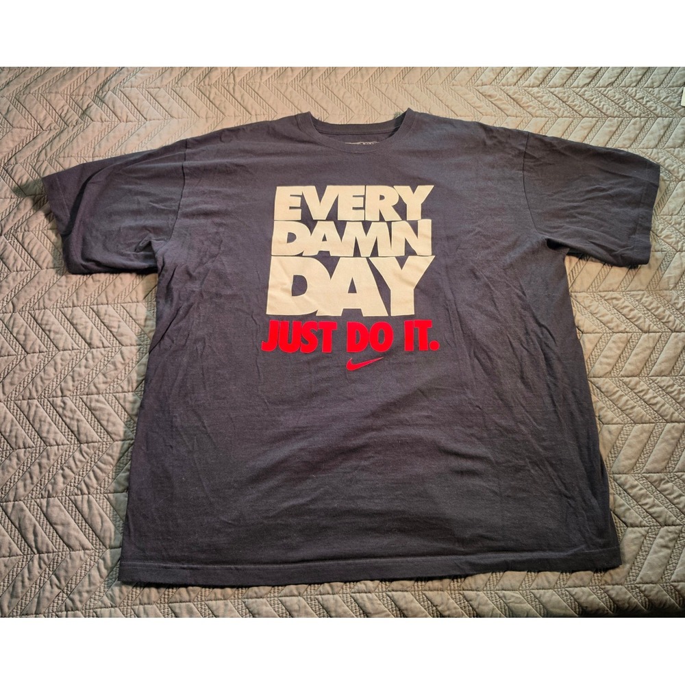 Nike Mens XXL T-Shirt Every Damn Day Just Do It Graphic Tee Black Cotton